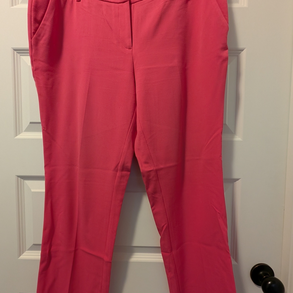 New York & Company Vibrant Pink Trousers